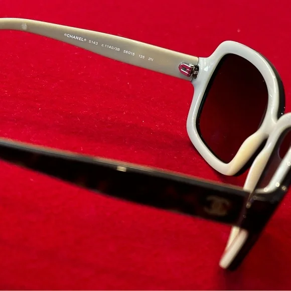 Chanel Sunglasses - Picture 4 of 10